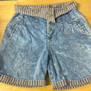 Vintage‎ 90’s Get! Stone Wash High Waist Button Pocket Denim Shorts Size 7/8